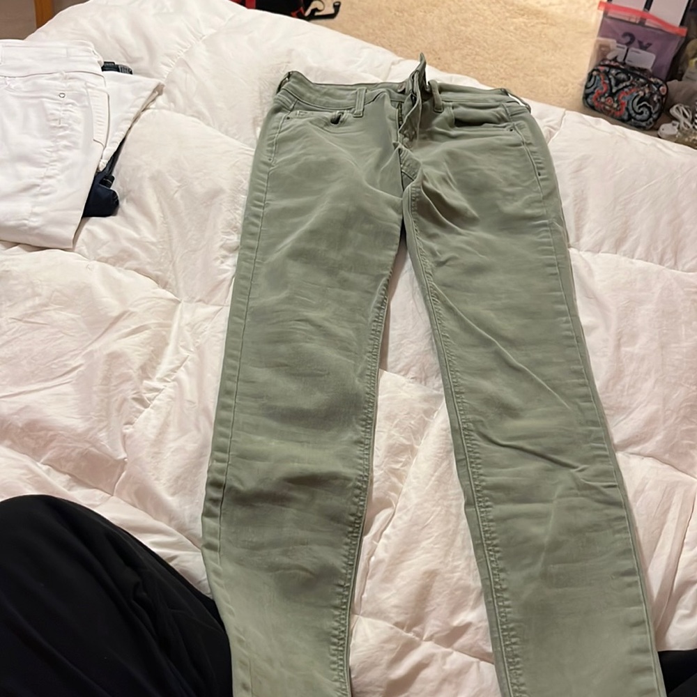 Green skinny jean